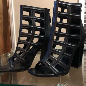 Women’s Heel Boots